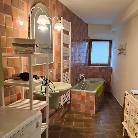 Maison Louisa Hébergement de vacances Manas